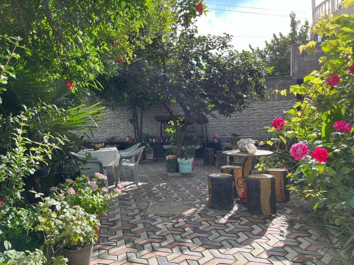 Ortachala Summer House Tbilisi Buitenkant foto